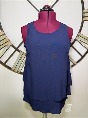 Jella C. Dark navy !Women's Navy Layered Sleeveless Tank Top